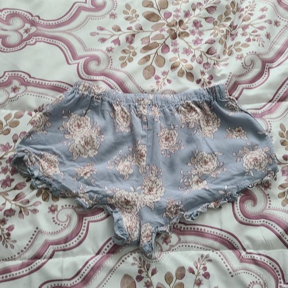 Forever21 Floral Pajama Shorts - Picture 8 of 14
